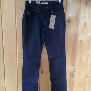 525 Levi Jeans